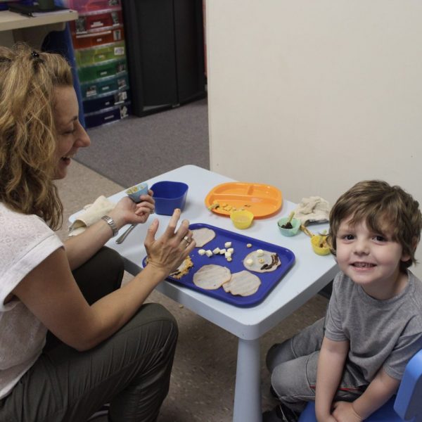 pediatric feeding therapy